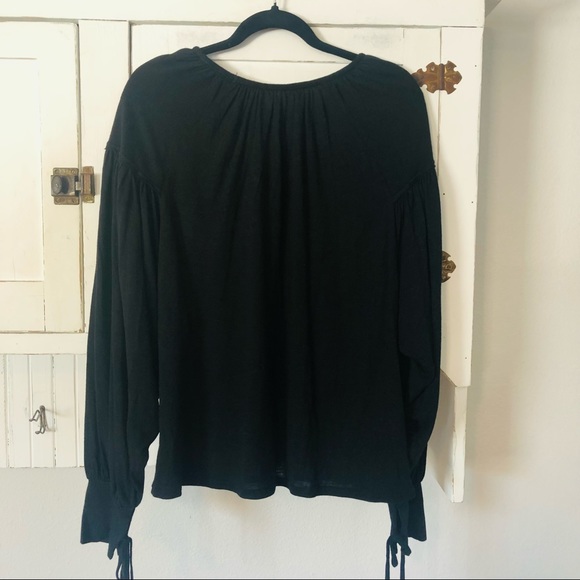 Free People Beach Black Long Dolman Sleeve Top Size Small - Picture 6 of 6